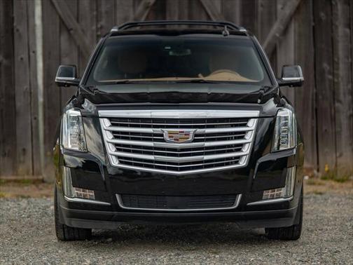 2017 Cadillac Escalade ESV Platinum