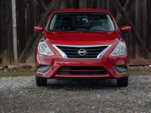 2019 Nissan Versa 1.6 SV