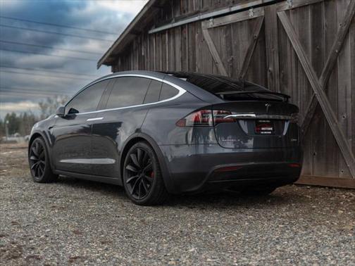 2017 Tesla Model X P100D
