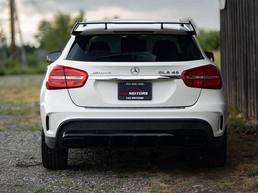 2017 Mercedes-Benz AMG GLA 45 Base 4MATIC