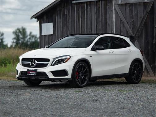 2017 Mercedes-Benz AMG GLA 45 Base 4MATIC