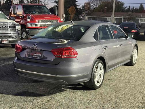 2014 Volkswagen Passat 2.0L TDI DSG SEL Premium