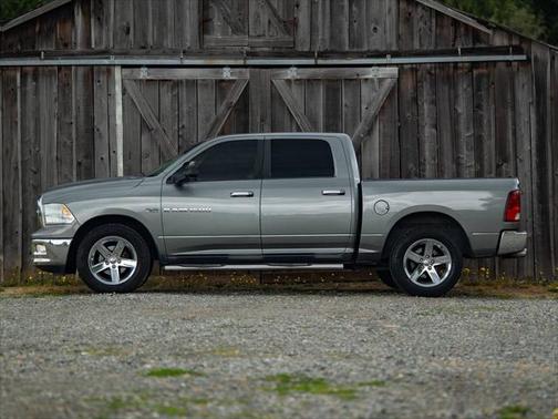 2012 RAM 1500 SLT