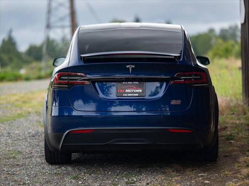 2022 Tesla Model X Plaid Tri Motor All-Wheel Drive