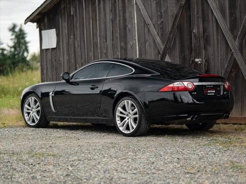 2008 Jaguar XKR Base