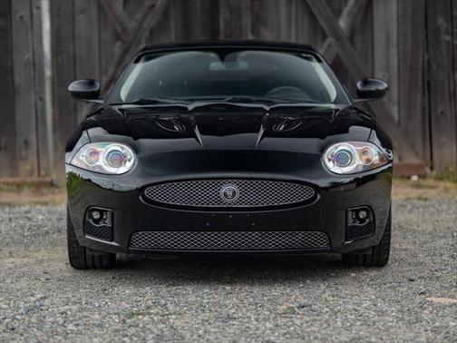 2008 Jaguar XKR Base
