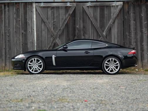 2008 Jaguar XKR Base