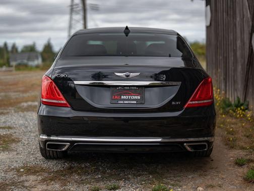 2018 Genesis G90 Premium
