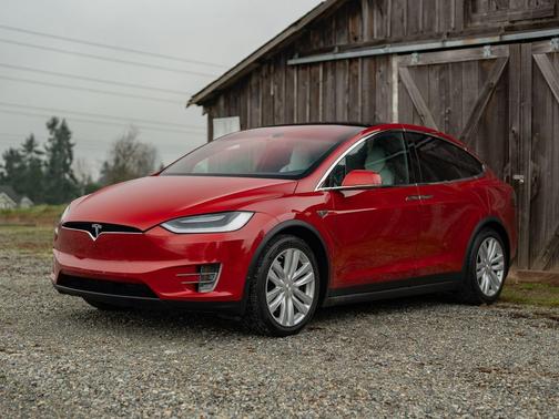 2016 Tesla Model X P90D