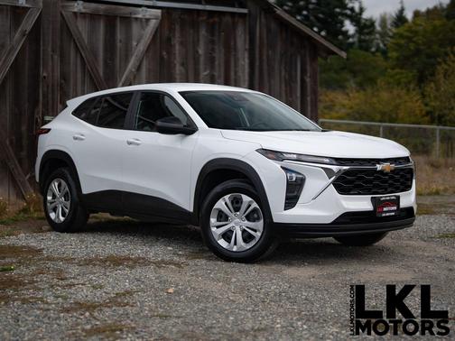2024 Chevrolet Trax LS