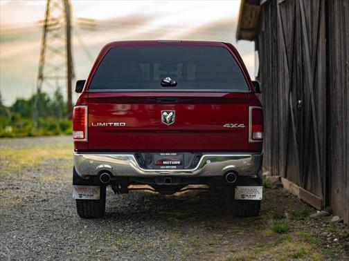 2015 RAM 1500 Laramie
