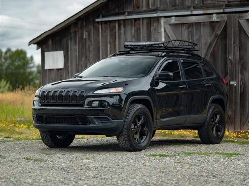 2016 Jeep Cherokee Sport