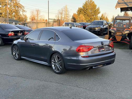 2016 Volkswagen Passat 1.8T R-Line
