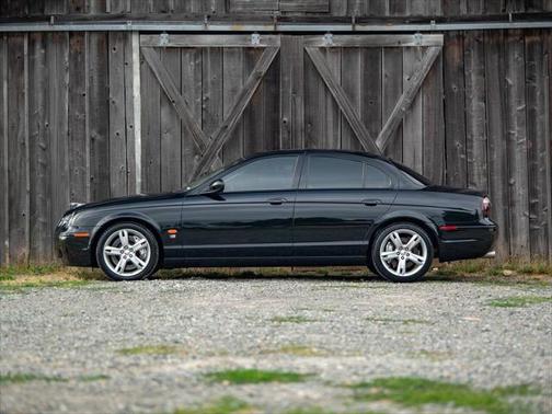 2005 Jaguar S-Type 4.2L V8 R