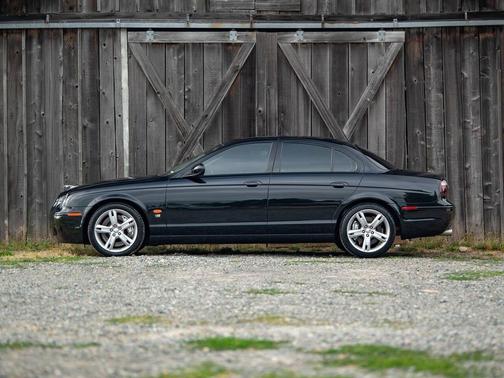 2005 Jaguar S-Type 4.2L V8 R