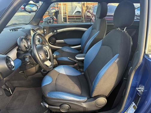 2008 MINI Cooper Base