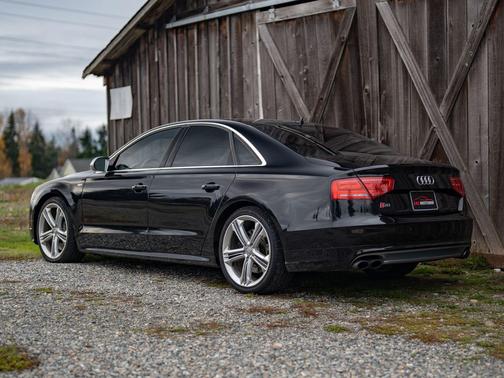 2014 Audi S8 4.0T
