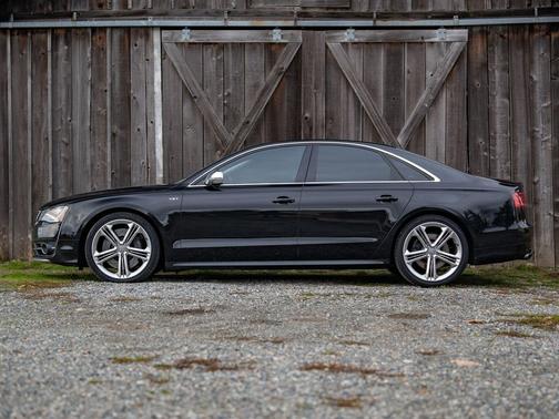 2014 Audi S8 4.0T
