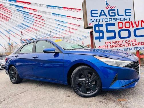 2022 Hyundai ELANTRA SEL