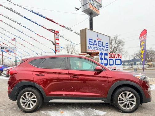 2017 Hyundai TUCSON SE