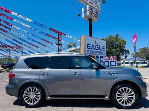2017 INFINITI QX80 Base