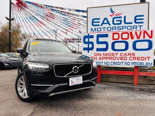 2016 Volvo XC90 T6 Momentum