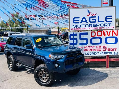 2017 Toyota 4Runner SR5/SR5
