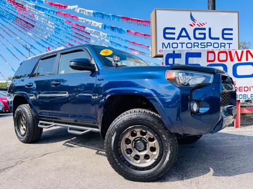 2017 Toyota 4Runner SR5/SR5