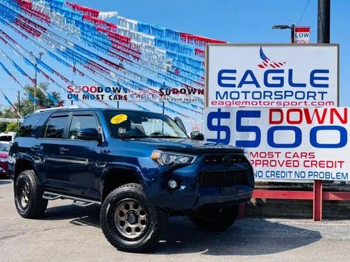 2017 Toyota 4Runner SR5/SR5