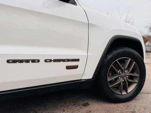 2016 Jeep Grand Cherokee Laredo