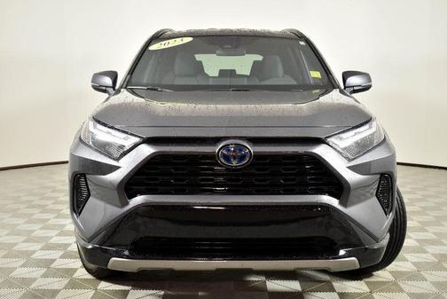 2023 Toyota RAV4 Hybrid SE