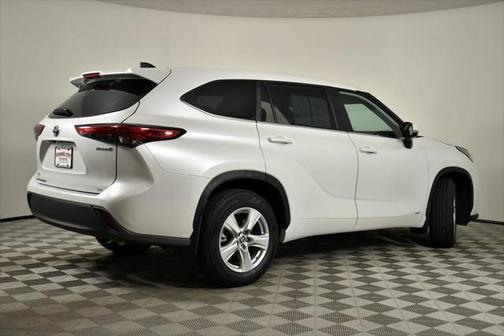 2023 Toyota Highlander Hybrid LE
