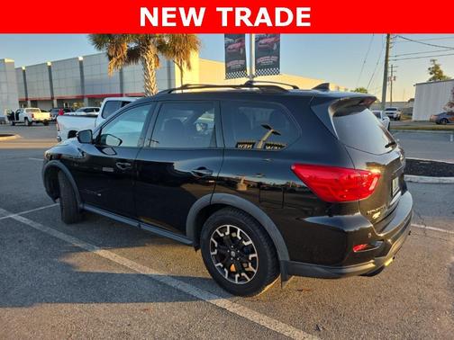 2020 Nissan Pathfinder SV 2WD