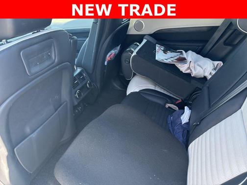 Fuji White 2021 Land Rover Discovery P360 HSE R-Dynamic