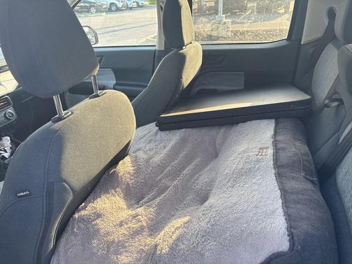 Area 51 2022 Ford Maverick XLT