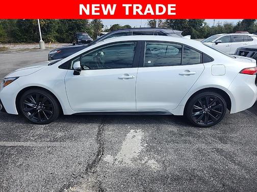 2025 Toyota Corolla Hybrid SE