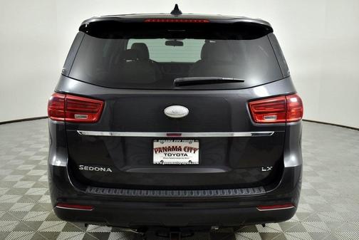 2019 Kia Sedona LX