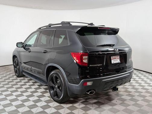 Crystal Black Pearl 2021 Honda Passport AWD Elite