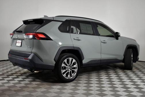 2022 Toyota RAV4 XLE Premium