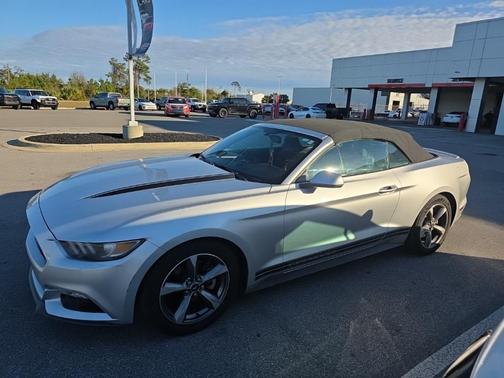 2015 Ford Mustang V6