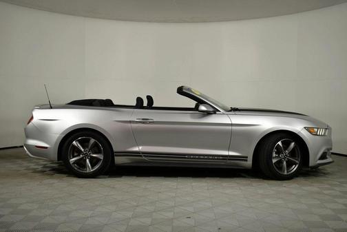 2015 Ford Mustang V6