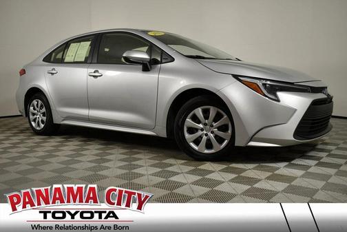 2025 Toyota Corolla Hybrid LE