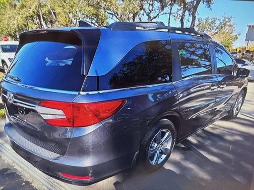 Gray 2018 Honda Odyssey EX-L