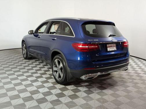 Brilliant Blue Metallic 2019 Mercedes-Benz GLC 300 Base