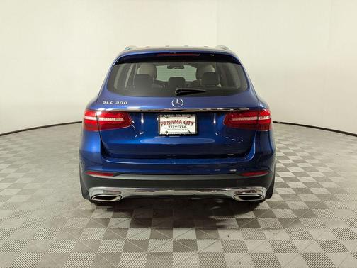 Brilliant Blue Metallic 2019 Mercedes-Benz GLC 300 Base
