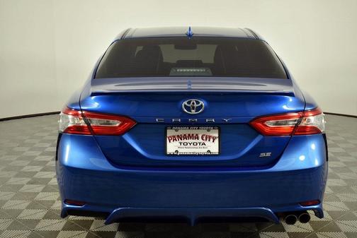 2020 Toyota Camry SE Nightshade