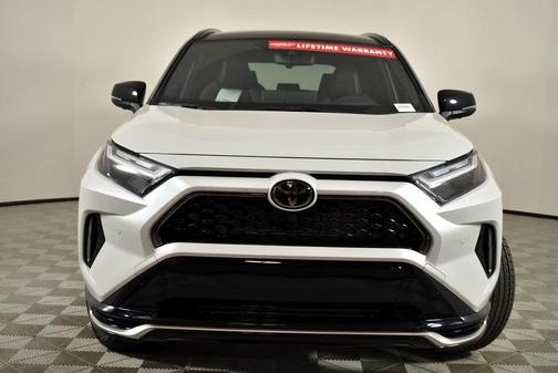 2025 Toyota RAV4 Plug-In Hybrid XSE