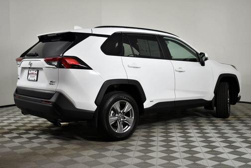 2025 Toyota RAV4 Hybrid XLE