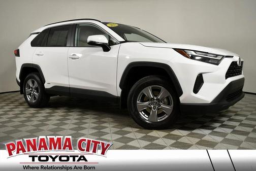 2025 Toyota RAV4 Hybrid XLE