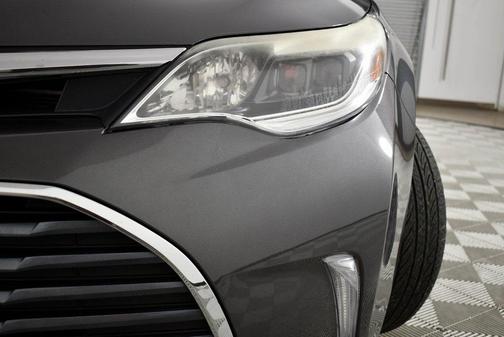 2018 Toyota Avalon XLE Plus